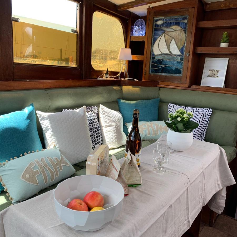 Port Deauville Yacht Vintage Екстериор снимка