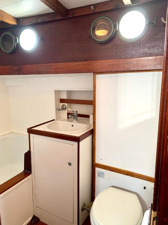 Port Deauville Yacht Vintage Екстериор снимка