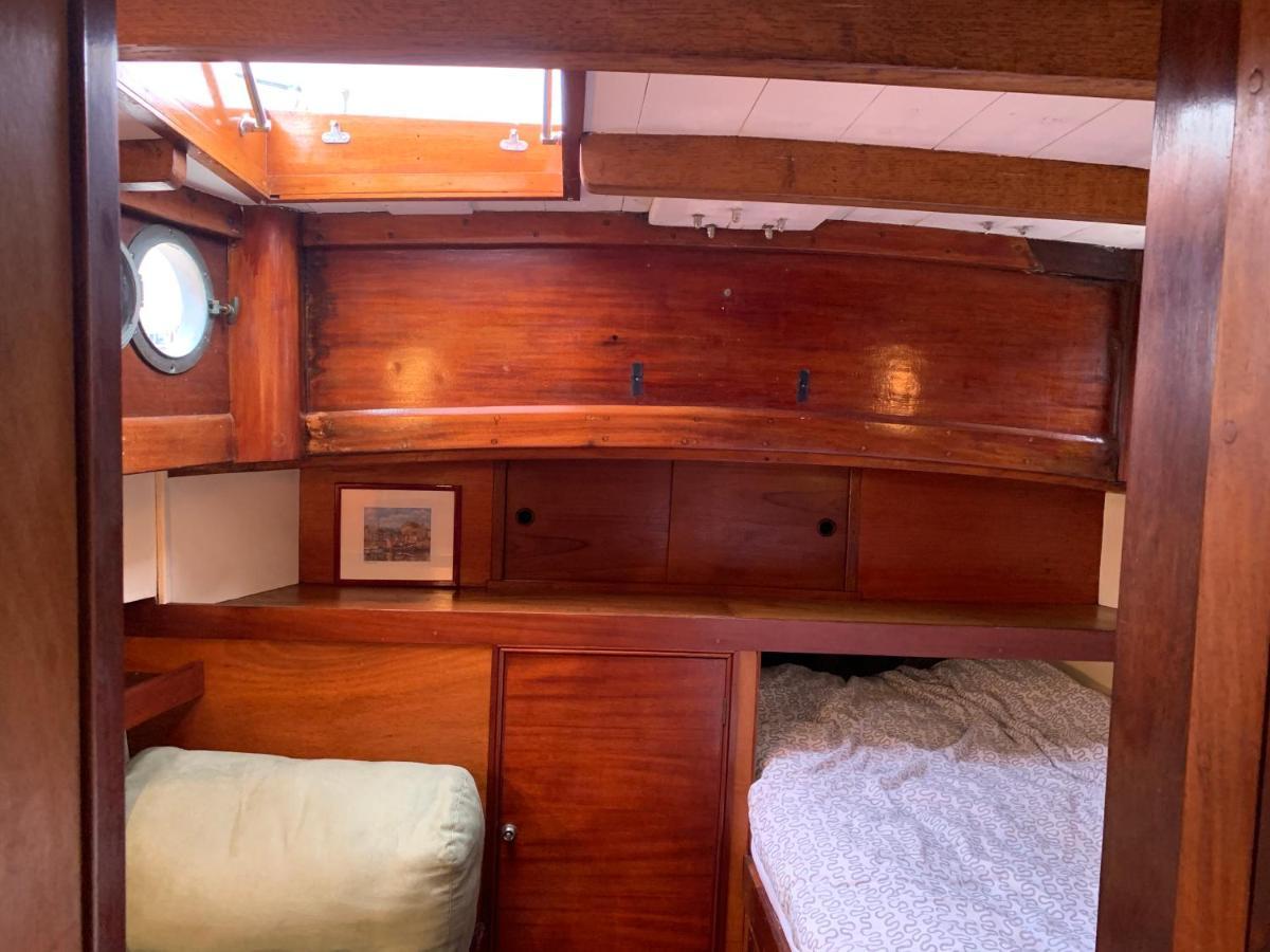 Port Deauville Yacht Vintage Екстериор снимка